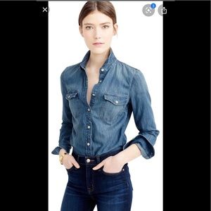 Cloth & Stone chambray button down shirt